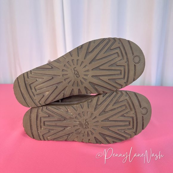 UGG Bailey Button Sheepskin Suede Winter Boots 5803 Gray Size 7 - Picture 6 of 13